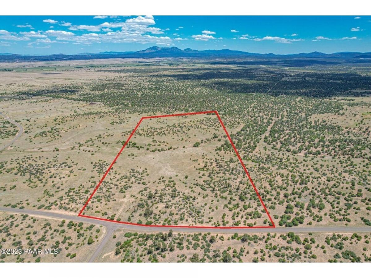 Picture of Residential Land For Sale in Prescott, Arizona, United States