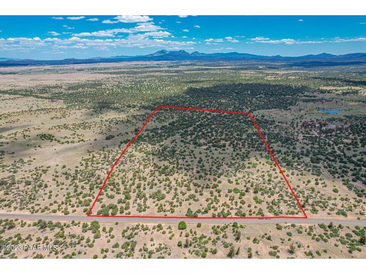 Picture of Residential Land For Sale in Prescott, Arizona, United States