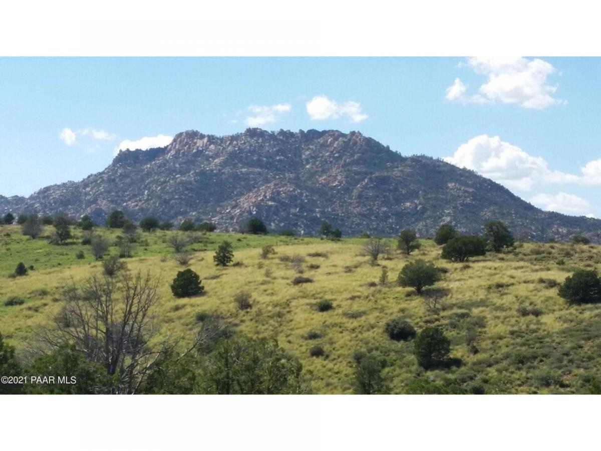 Picture of Residential Land For Sale in Prescott, Arizona, United States