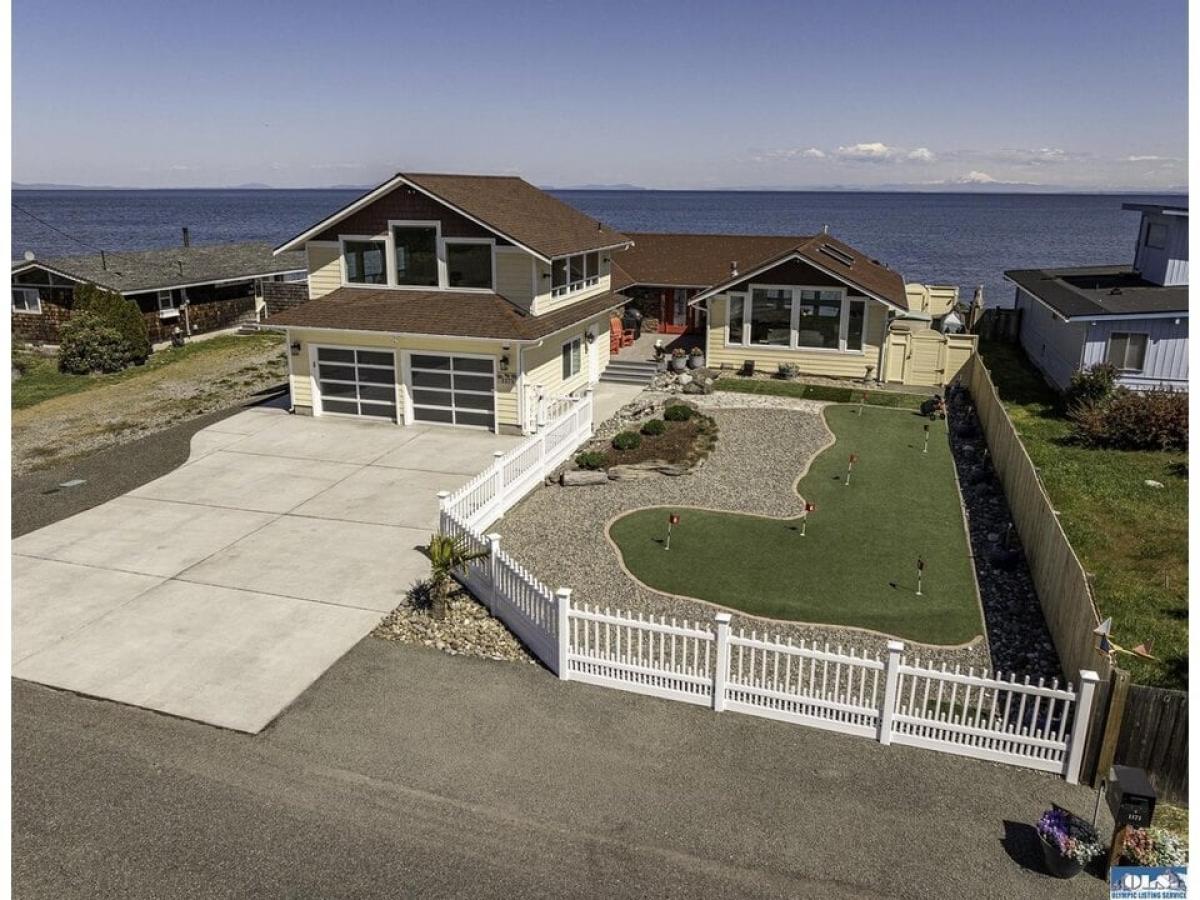 Picture of Home For Sale in Sequim, Washington, United States