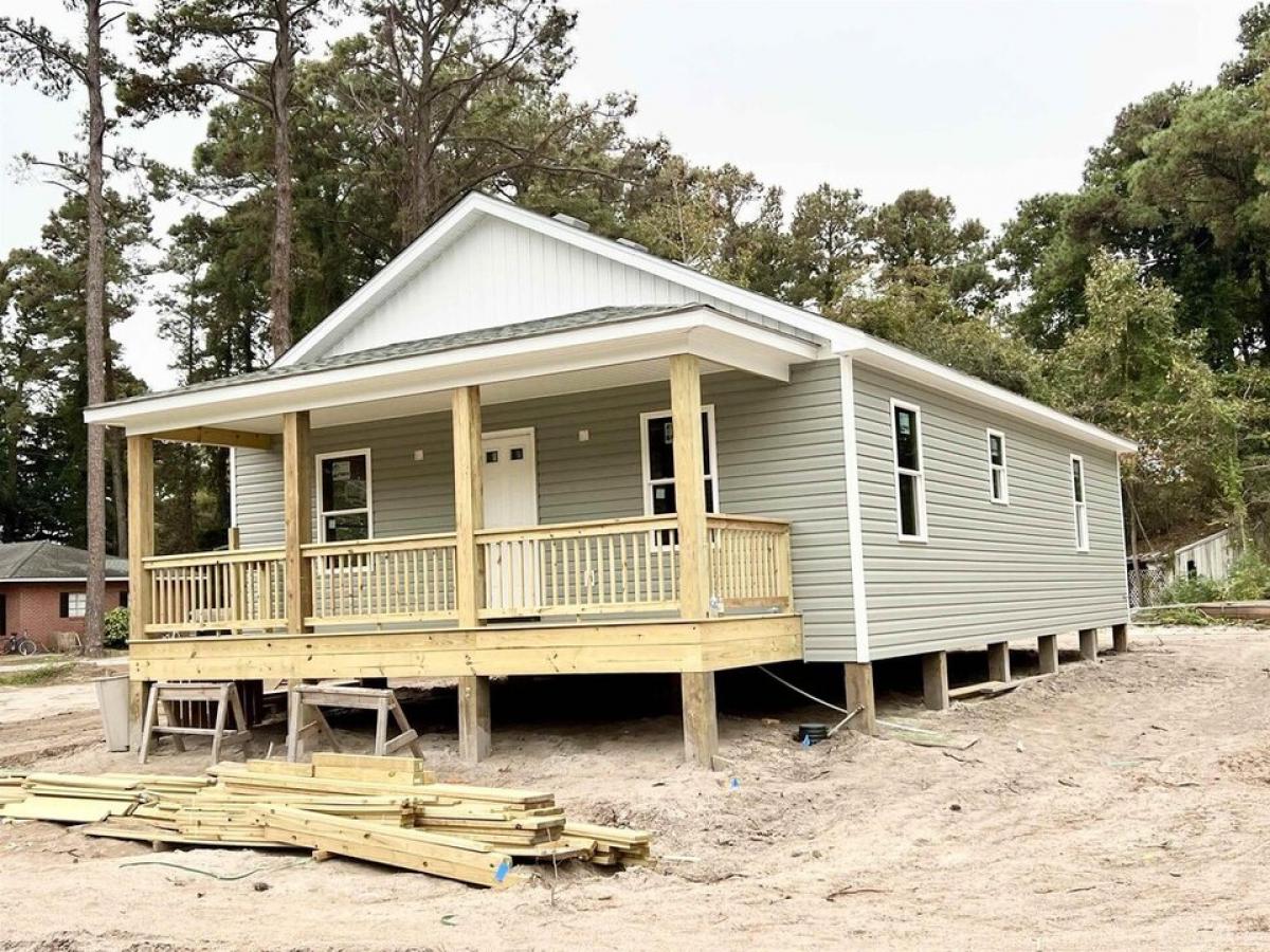 Picture of Home For Sale in Manteo, North Carolina, United States