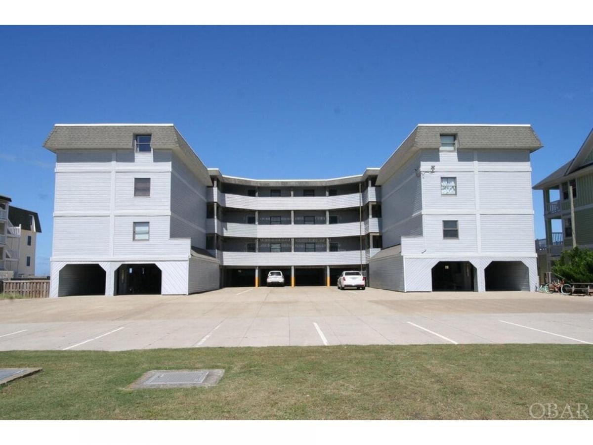 Picture of Home For Sale in Kill Devil Hills, North Carolina, United States