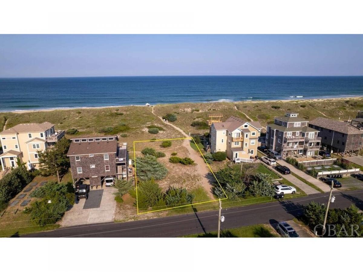 Picture of Residential Land For Sale in Waves, North Carolina, United States