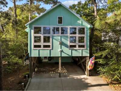 Home For Sale in Kill Devil Hills, North Carolina