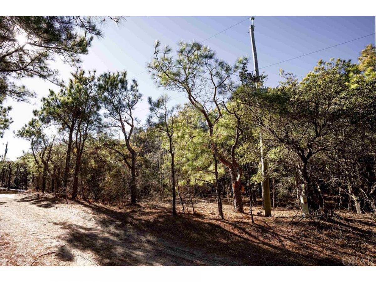 Picture of Residential Land For Sale in Corolla, North Carolina, United States