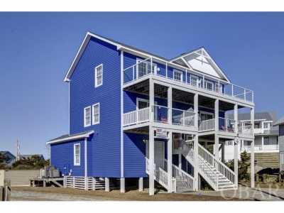 Home For Sale in Waves, North Carolina