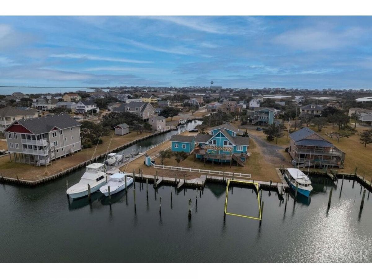 Picture of Residential Land For Sale in Hatteras, North Carolina, United States