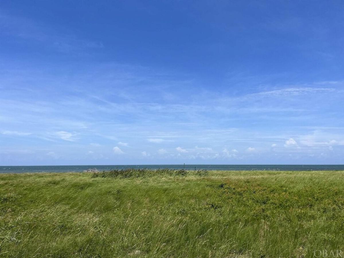 Picture of Residential Land For Sale in Hatteras, North Carolina, United States