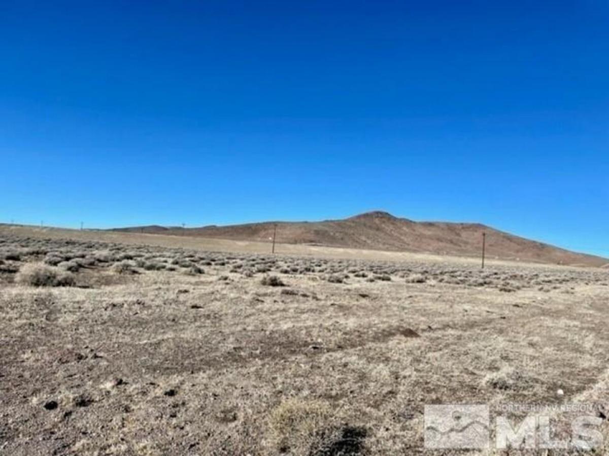 Picture of Residential Land For Sale in Silver Springs, Nevada, United States