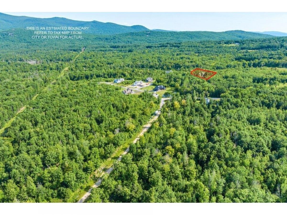 Picture of Residential Land For Sale in Tuftonboro, New Hampshire, United States