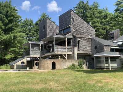 Home For Sale in Alton, New Hampshire