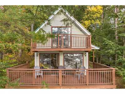 Home For Sale in Meredith, New Hampshire