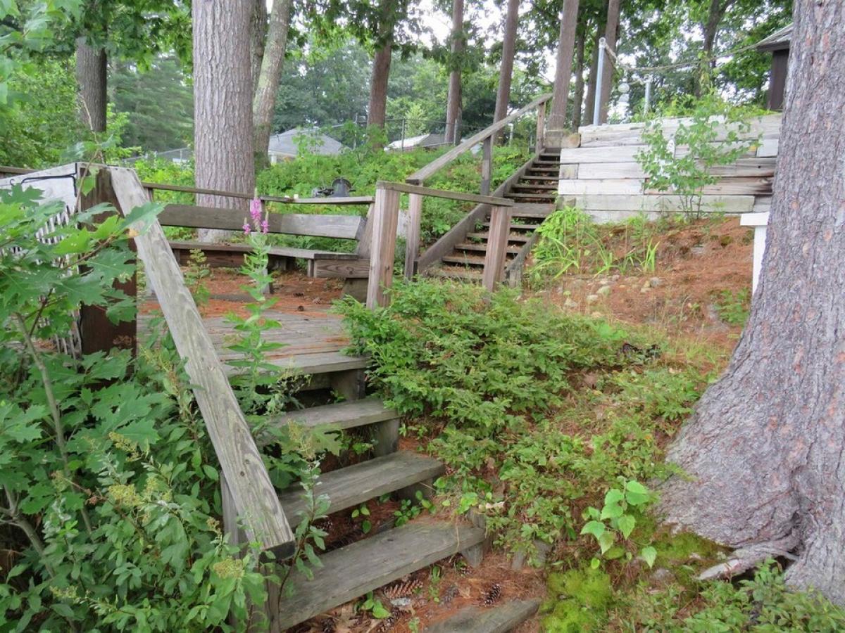 Picture of Home For Sale in Ossipee, New Hampshire, United States