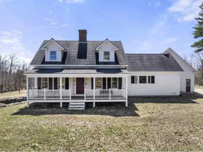 Home For Sale in Sandwich, New Hampshire