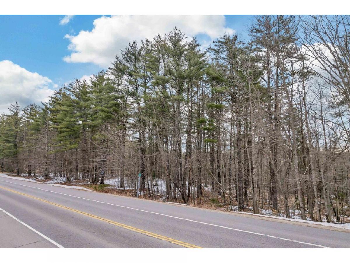 Picture of Residential Land For Sale in Ossipee, New Hampshire, United States