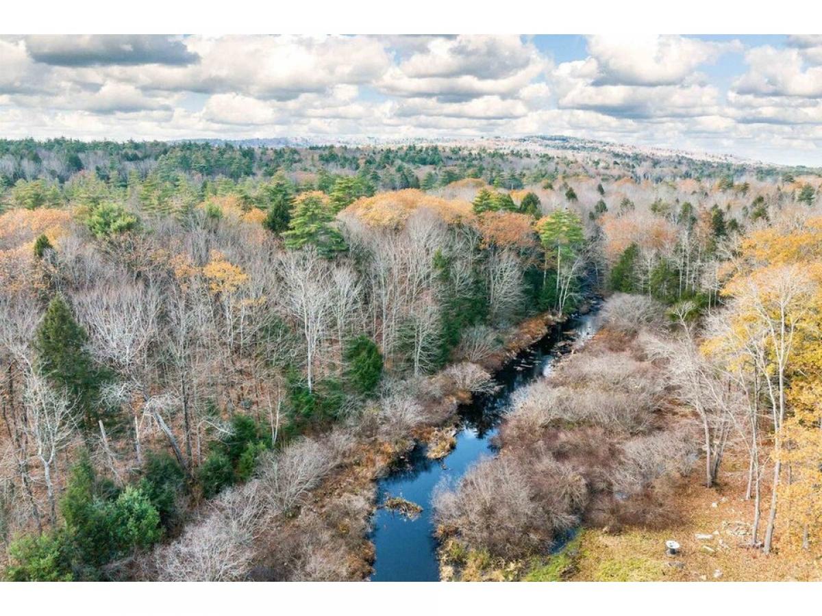 Picture of Residential Land For Sale in Farmington, New Hampshire, United States