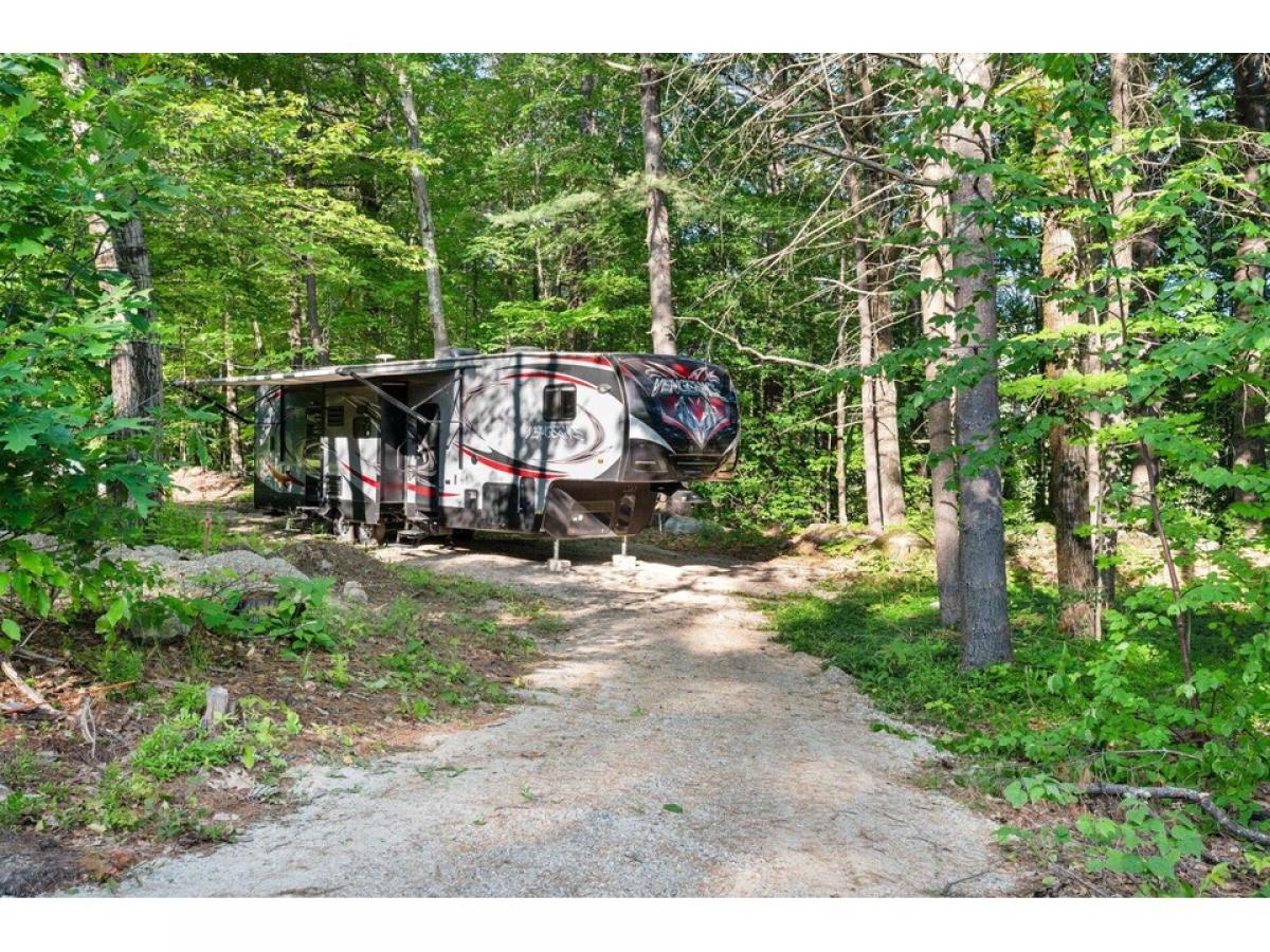 Picture of Residential Land For Sale in Sandwich, New Hampshire, United States