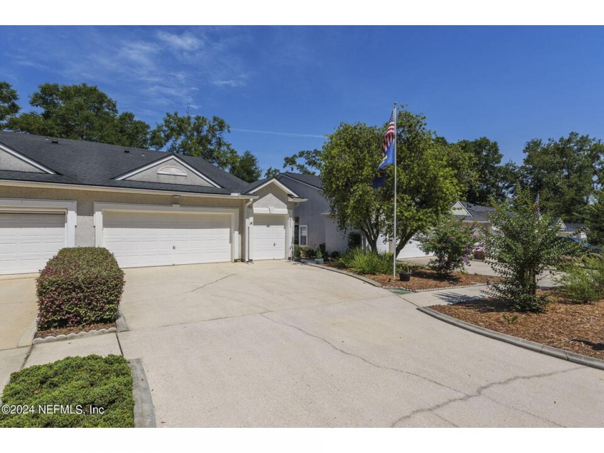 Picture of Home For Sale in Middleburg, Florida, United States