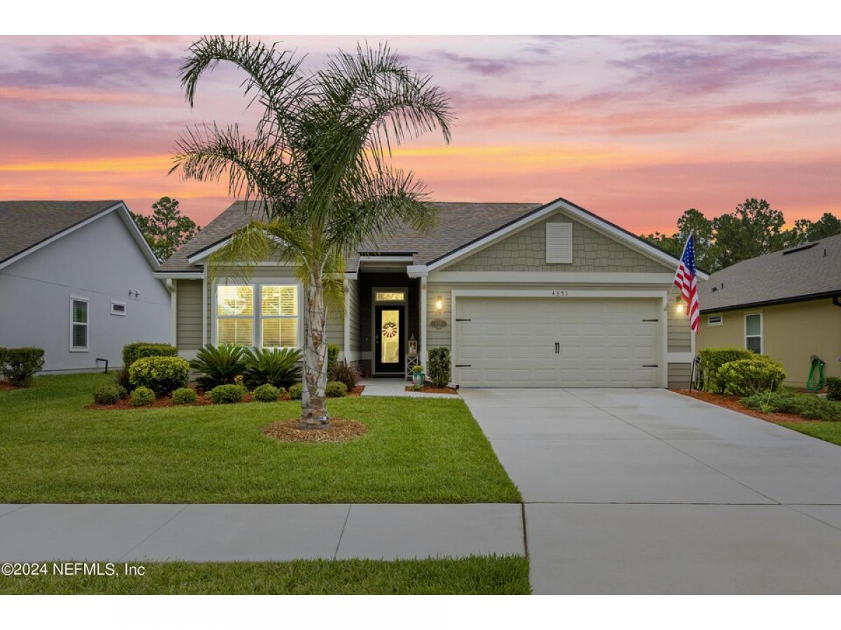 Picture of Home For Sale in Middleburg, Florida, United States