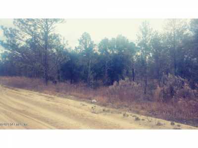 Residential Land For Sale in Interlachen, Florida