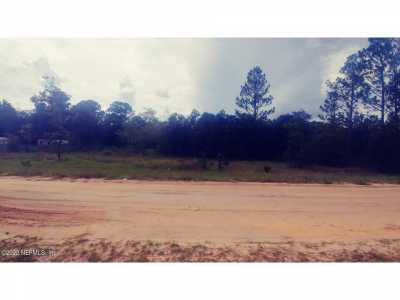 Residential Land For Sale in Interlachen, Florida