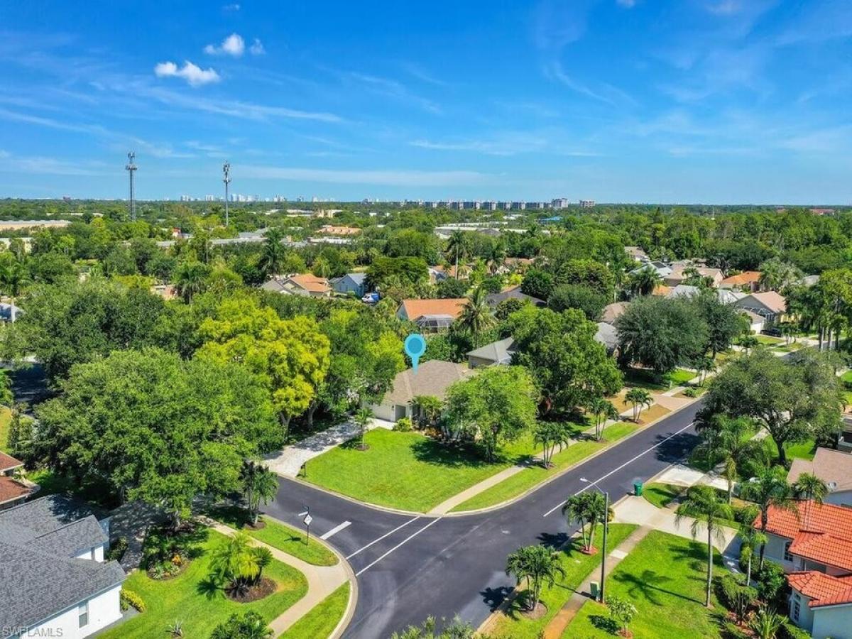 Picture of Home For Sale in Naples, Florida, United States