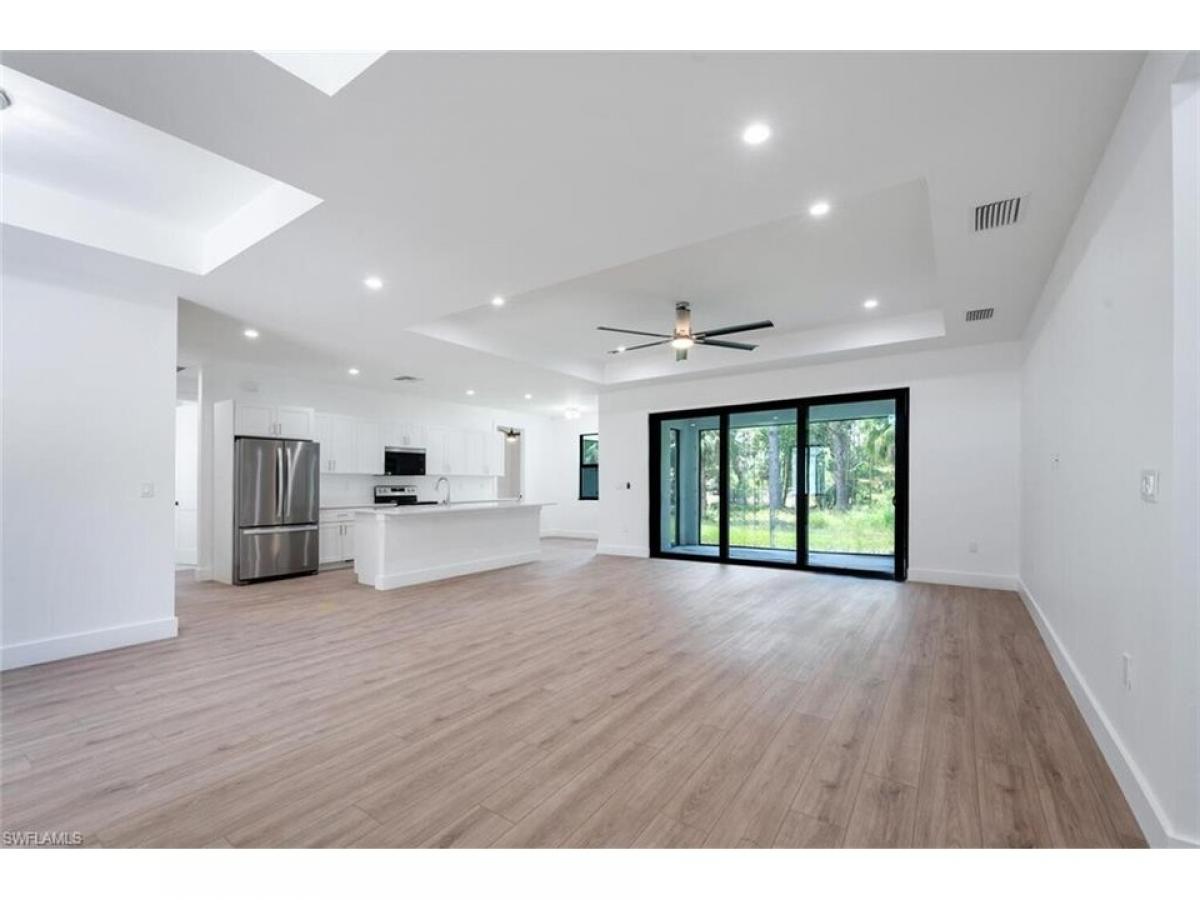 Picture of Home For Sale in Naples, Florida, United States