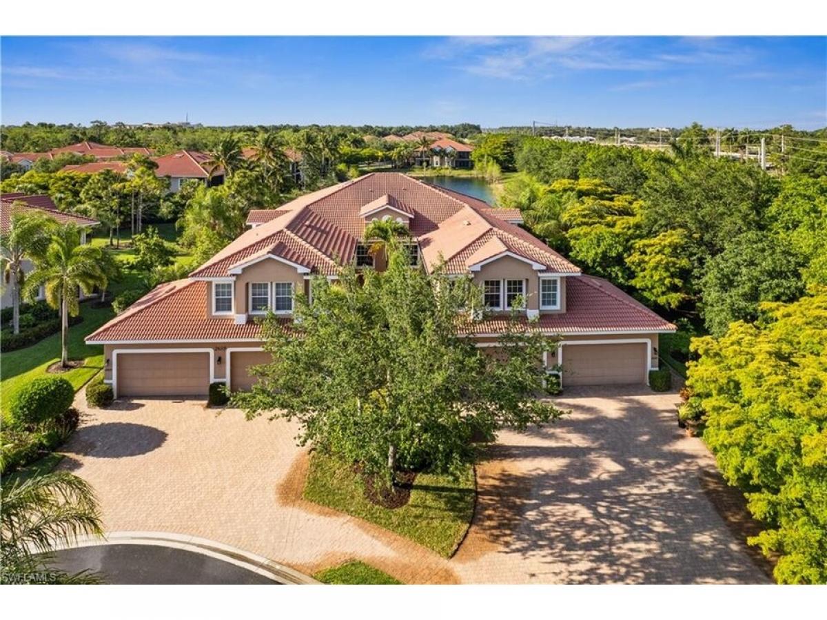 Picture of Home For Sale in Naples, Florida, United States