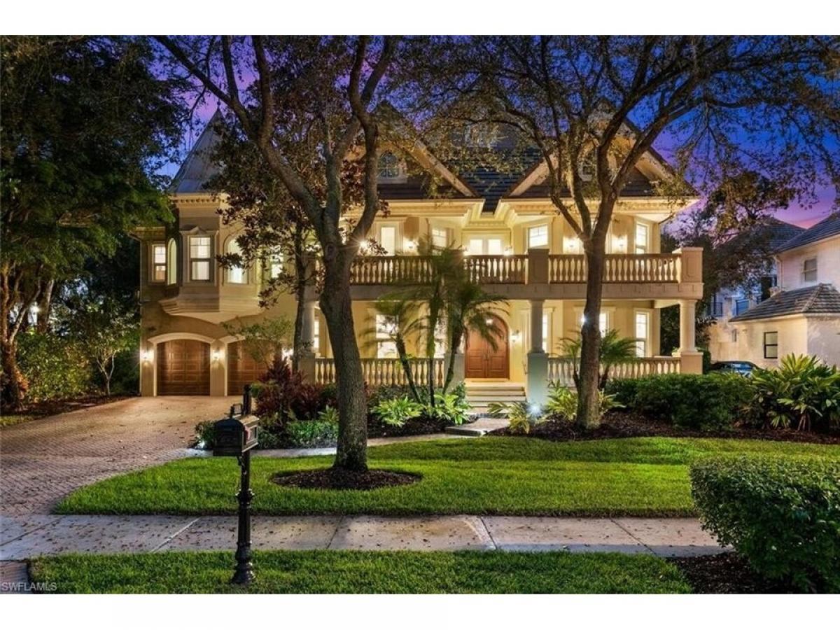 Picture of Home For Sale in Naples, Florida, United States