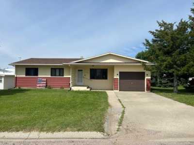 Home For Sale in Faith, South Dakota