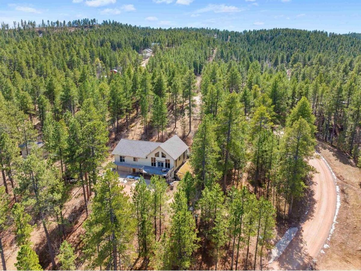 Picture of Home For Sale in Sturgis, South Dakota, United States