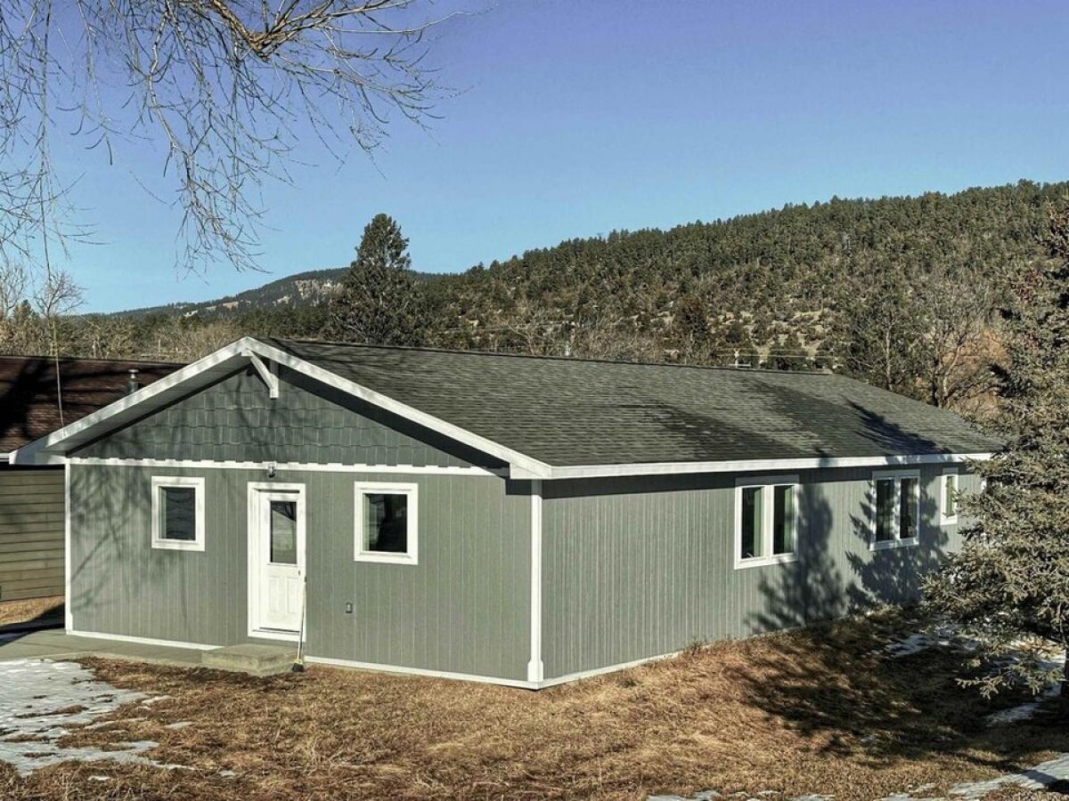 Picture of Home For Sale in Sundance, Wyoming, United States