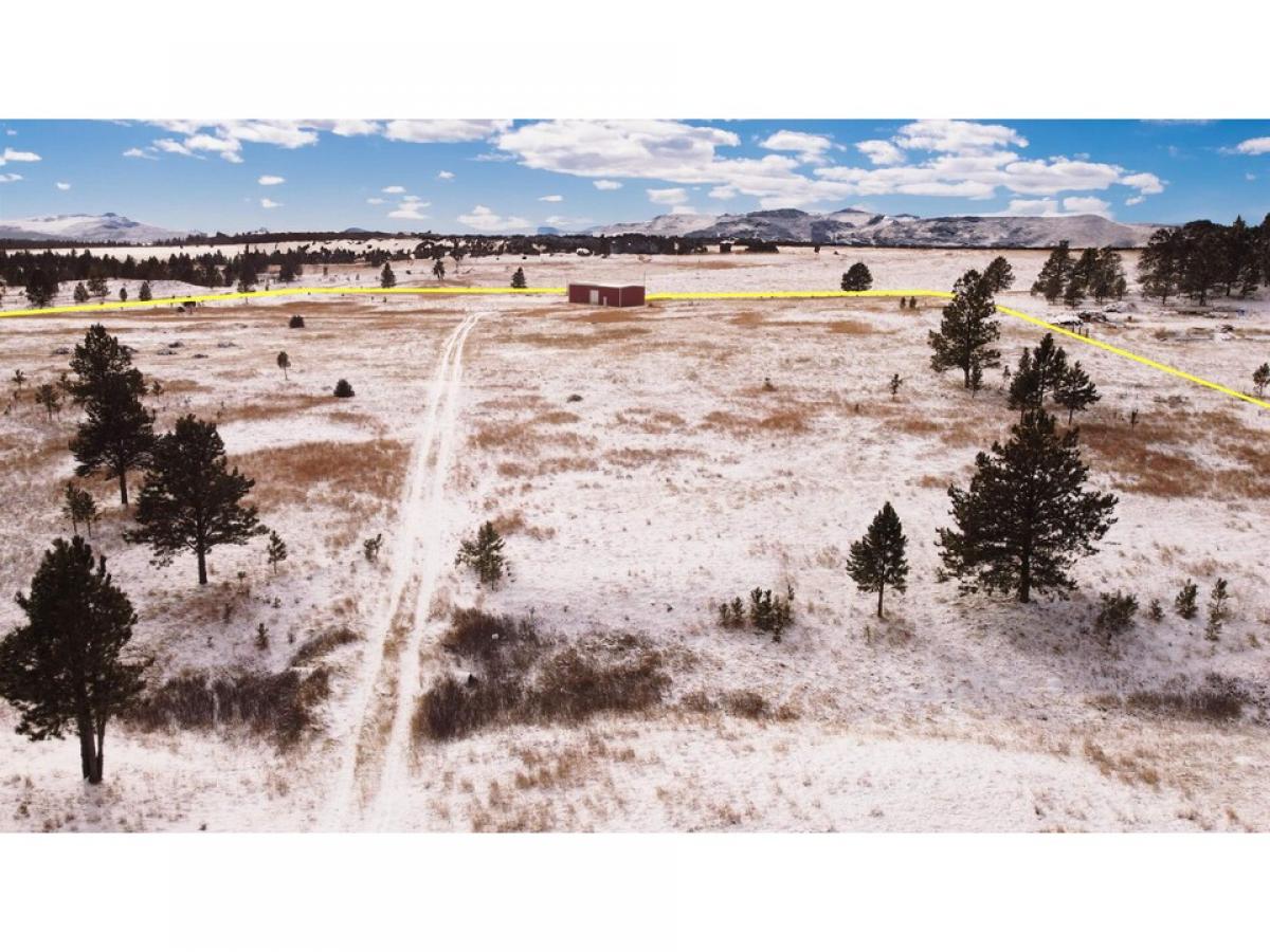 Picture of Residential Land For Sale in Edgemont, South Dakota, United States