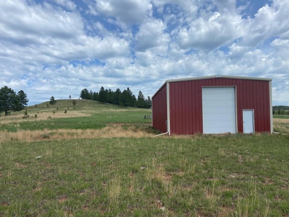 Picture of Residential Land For Sale in Edgemont, South Dakota, United States