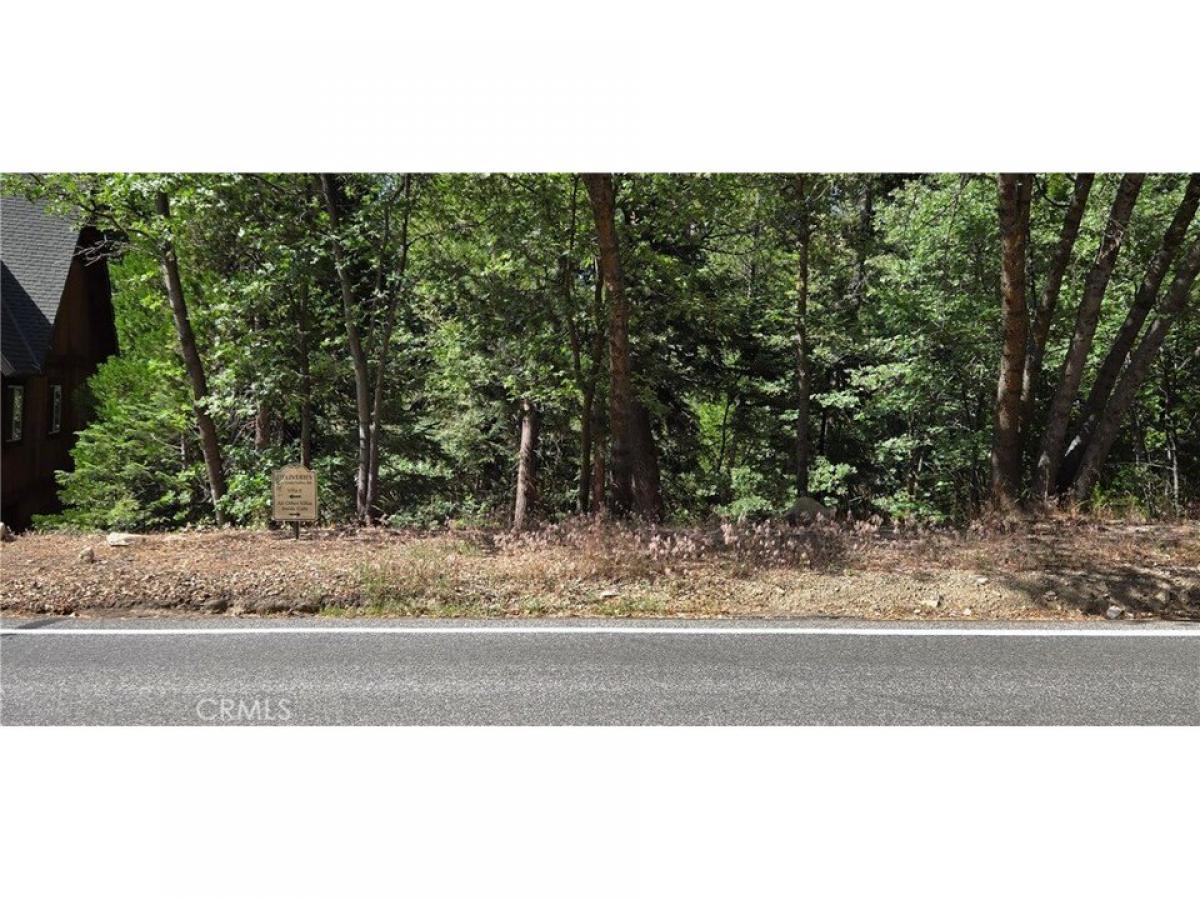 Picture of Residential Land For Sale in Lake Arrowhead, California, United States