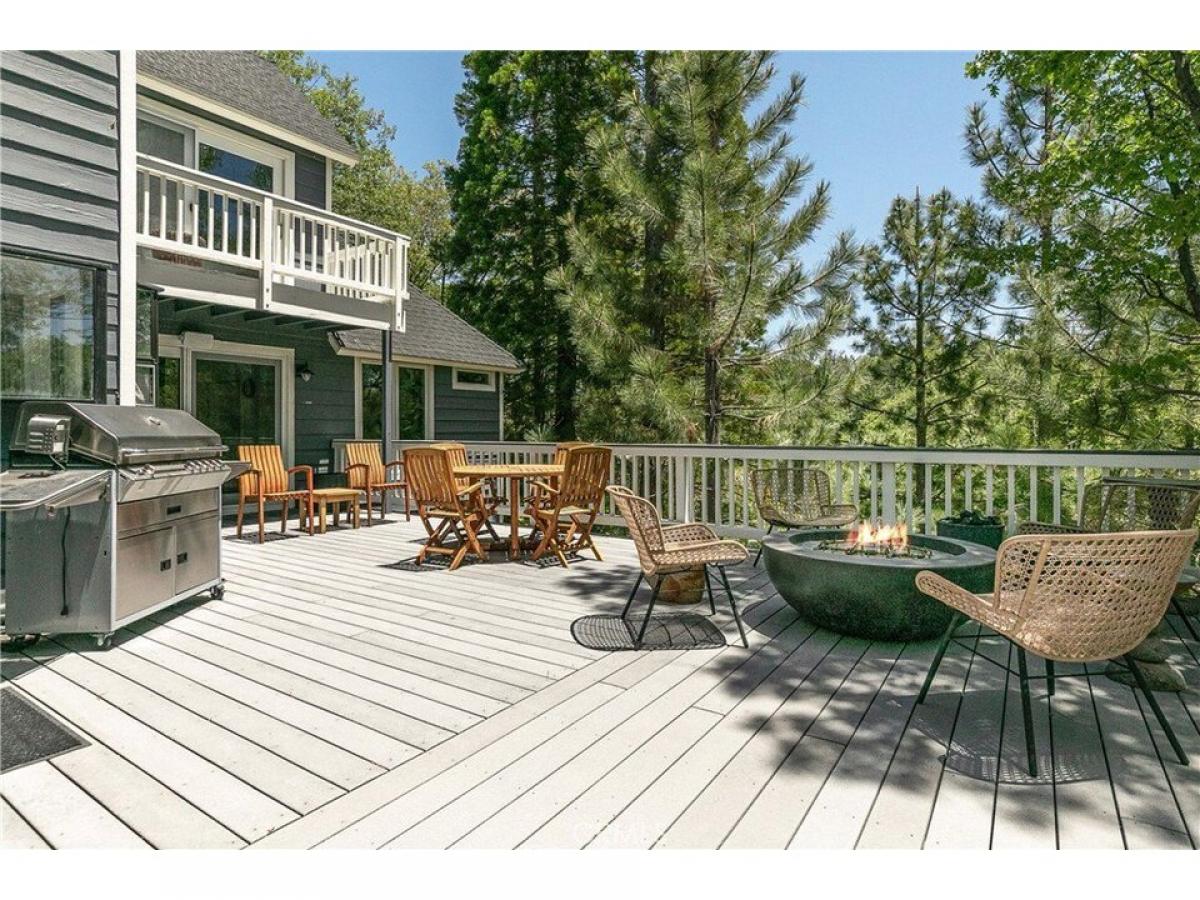 Picture of Home For Sale in Lake Arrowhead, California, United States