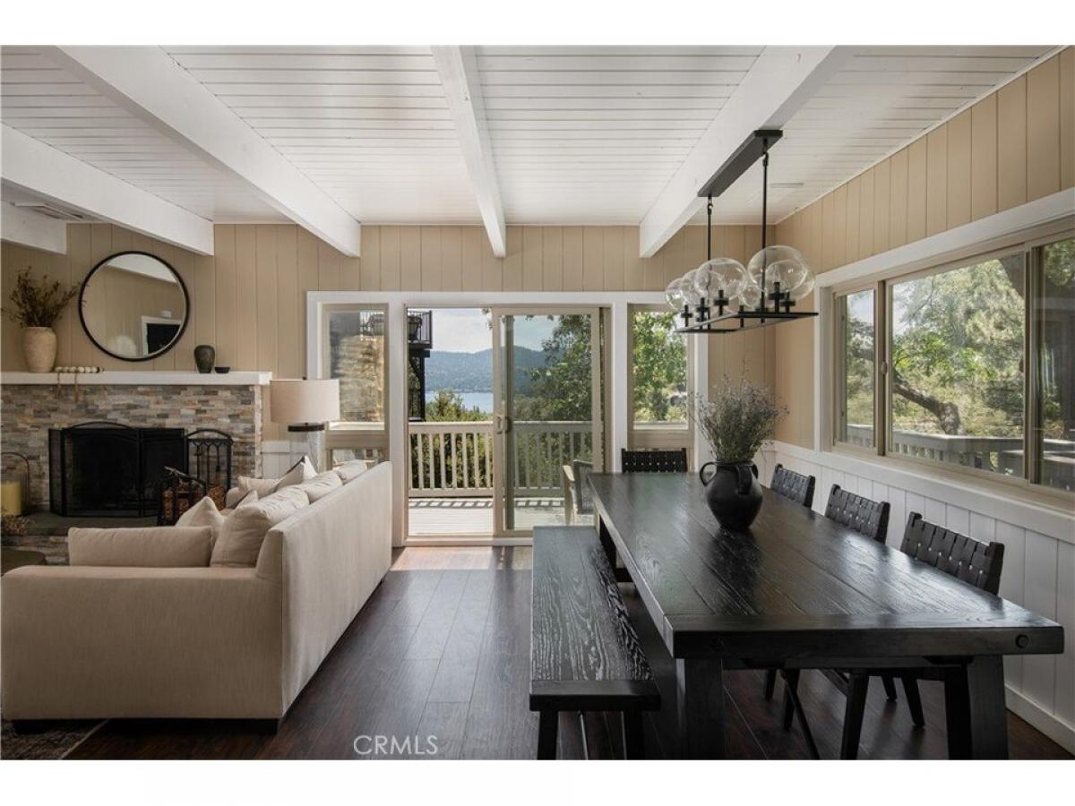 Picture of Home For Sale in Lake Arrowhead, California, United States