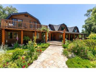 Home For Sale in Templeton, California