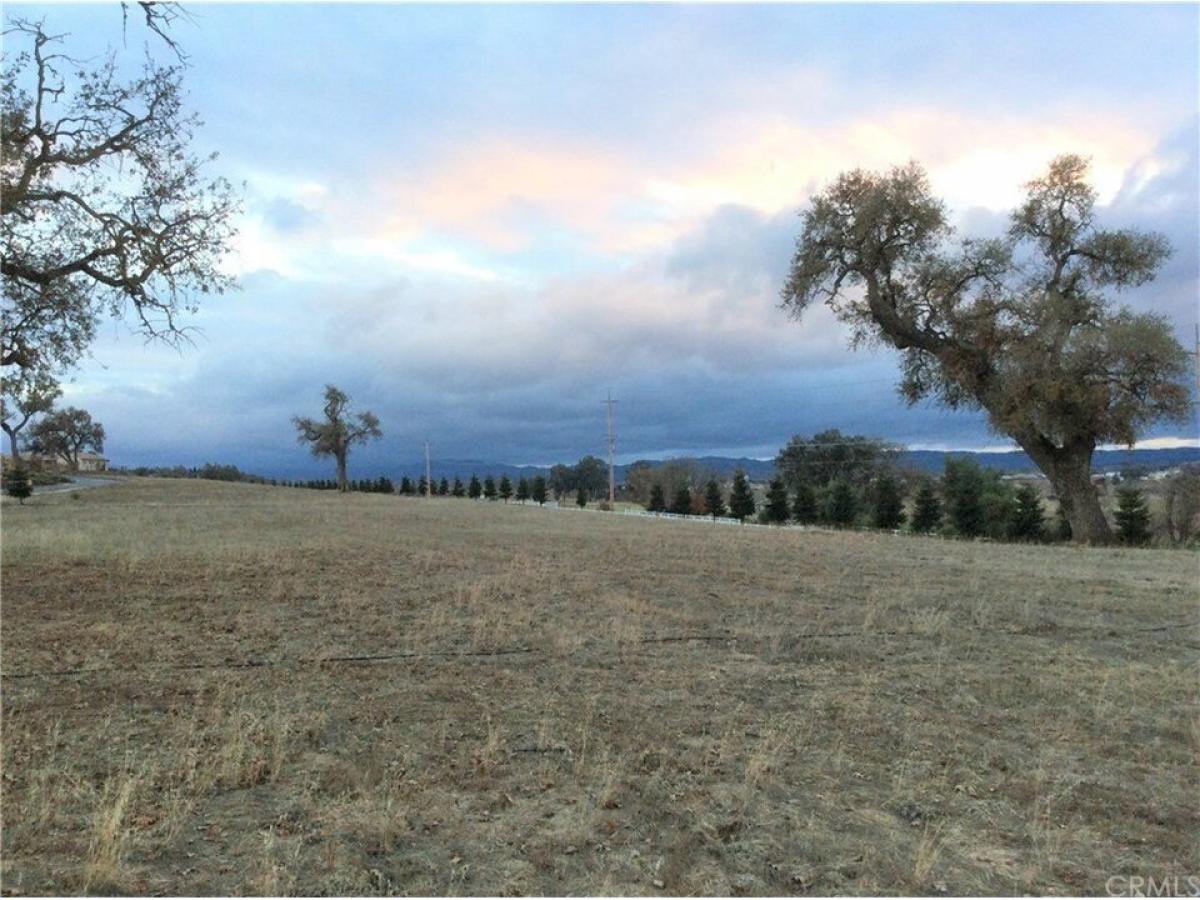 Picture of Residential Land For Sale in Templeton, California, United States