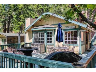 Home For Rent in Lake Arrowhead, California