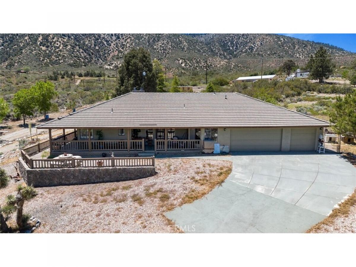 Picture of Home For Sale in Pinon Hills, California, United States