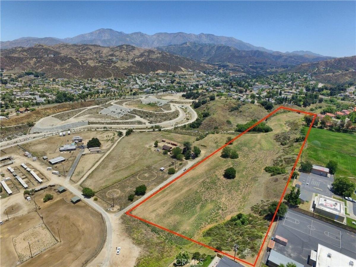 Picture of Residential Land For Sale in Yucaipa, California, United States