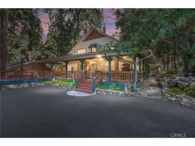 Home For Sale in Forest Falls, California