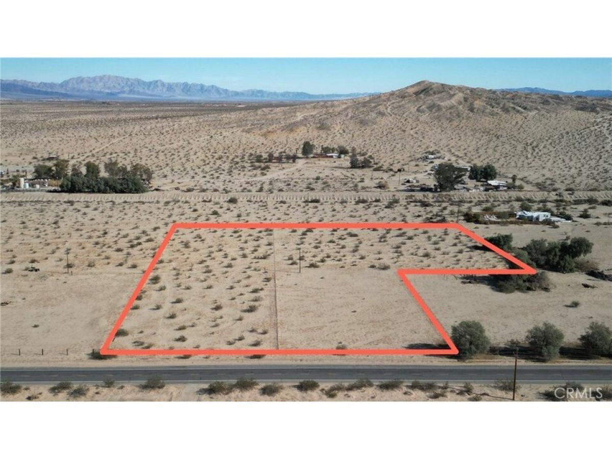 Picture of Residential Land For Sale in 29 Palms, California, United States