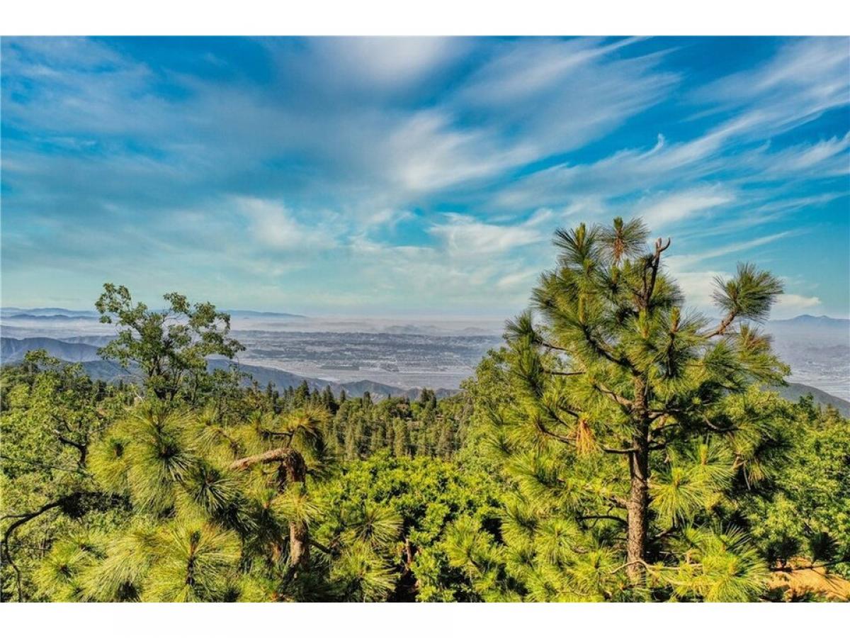 Picture of Residential Land For Sale in Running Springs, California, United States