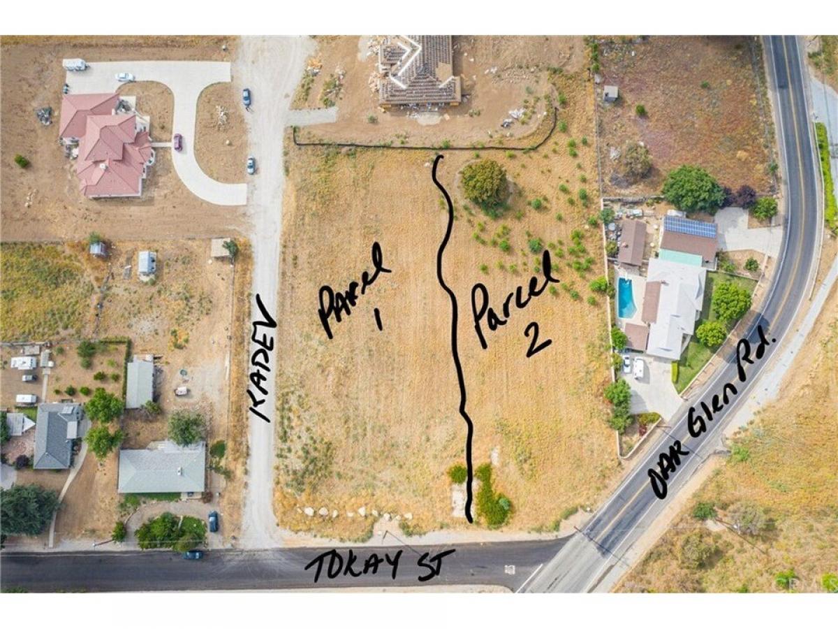 Picture of Residential Land For Sale in Cherry Valley, California, United States