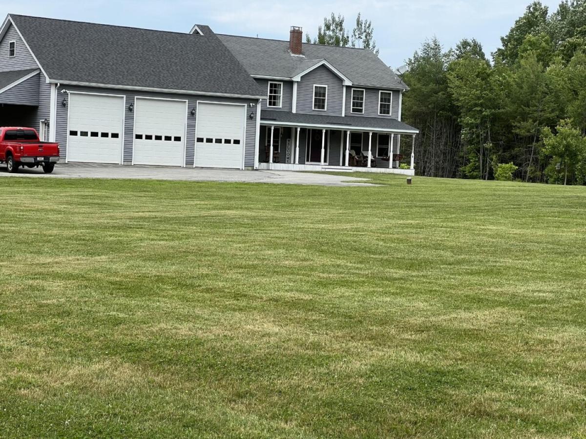 Picture of Home For Sale in Auburn, Maine, United States