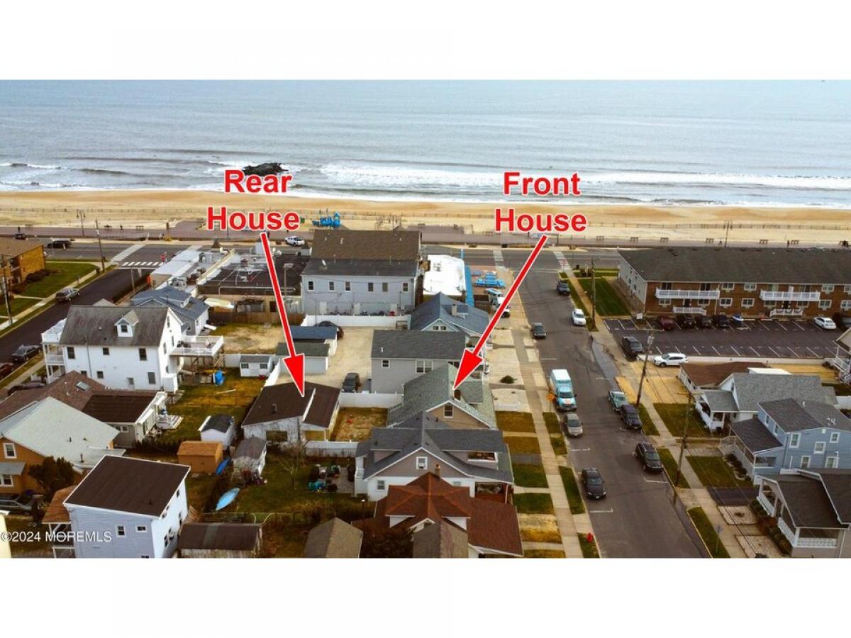 Picture of Home For Sale in Belmar, New Jersey, United States