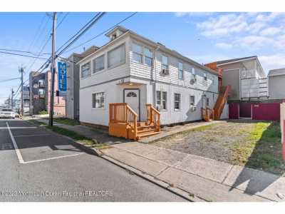 Home For Sale in Seaside Heights, New Jersey