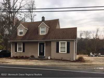 Home For Sale in Waretown, New Jersey